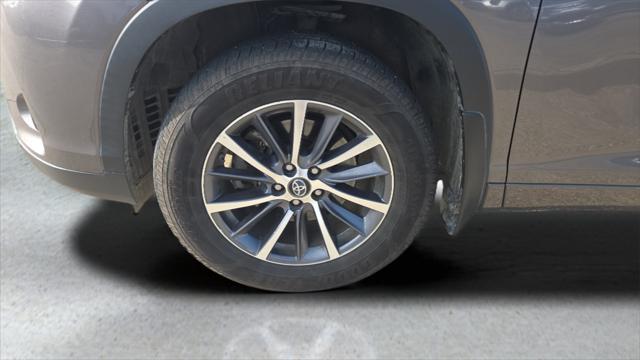 used 2018 Toyota Highlander car, priced at $20,998