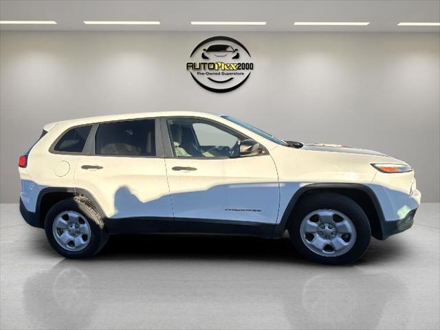 used 2016 Jeep Cherokee car, priced at $14,998