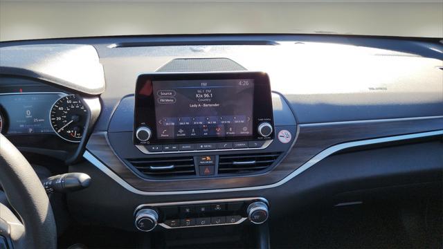 used 2023 Nissan Altima car, priced at $21,872