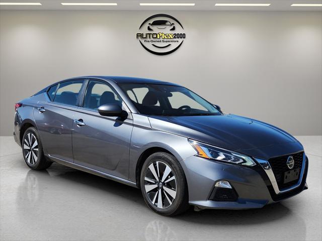 used 2022 Nissan Altima car, priced at $17,919