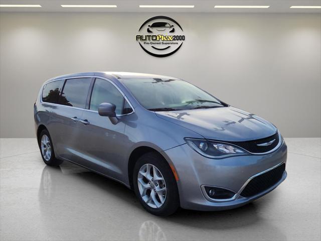 used 2018 Chrysler Pacifica car, priced at $14,174