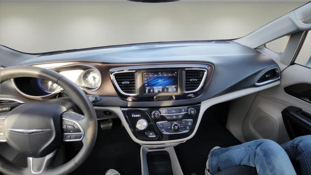 used 2018 Chrysler Pacifica car, priced at $14,174