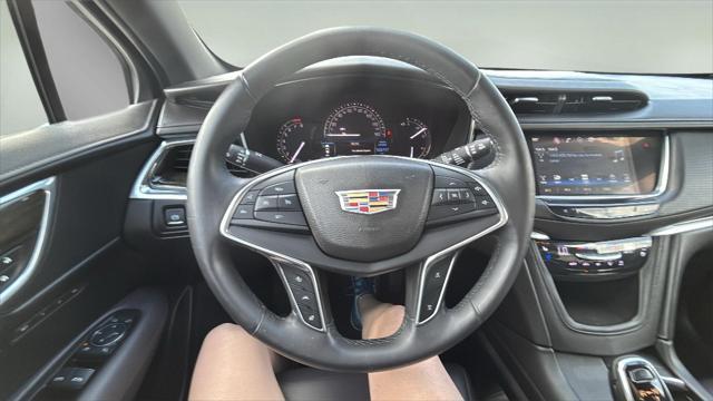 used 2017 Cadillac XT5 car, priced at $16,999