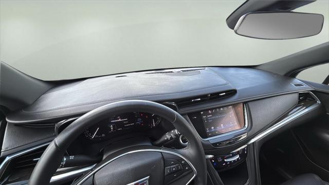 used 2017 Cadillac XT5 car, priced at $16,999