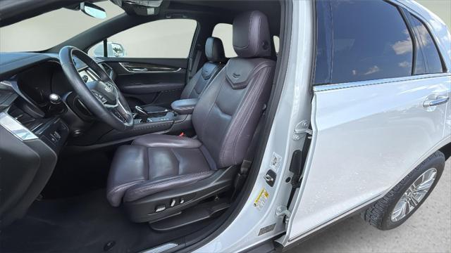used 2017 Cadillac XT5 car, priced at $16,999