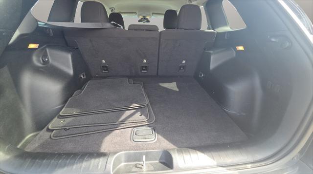 used 2019 Jeep Cherokee car