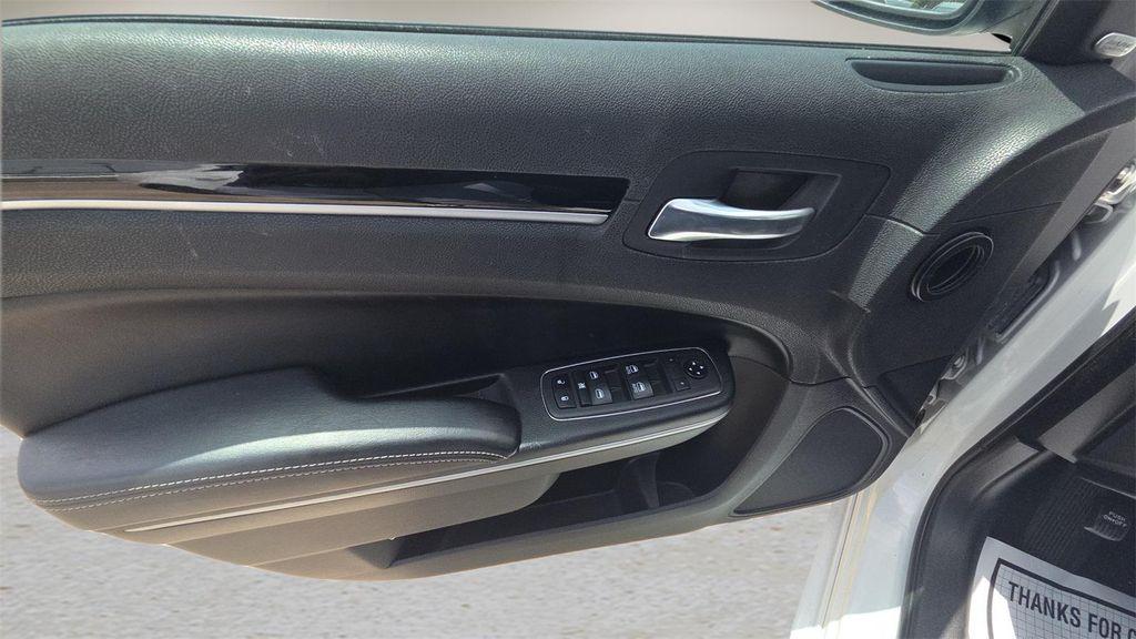 used 2021 Chrysler 300 car, priced at $22,998