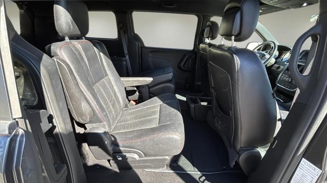 used 2016 Dodge Grand Caravan car, priced at $12,995