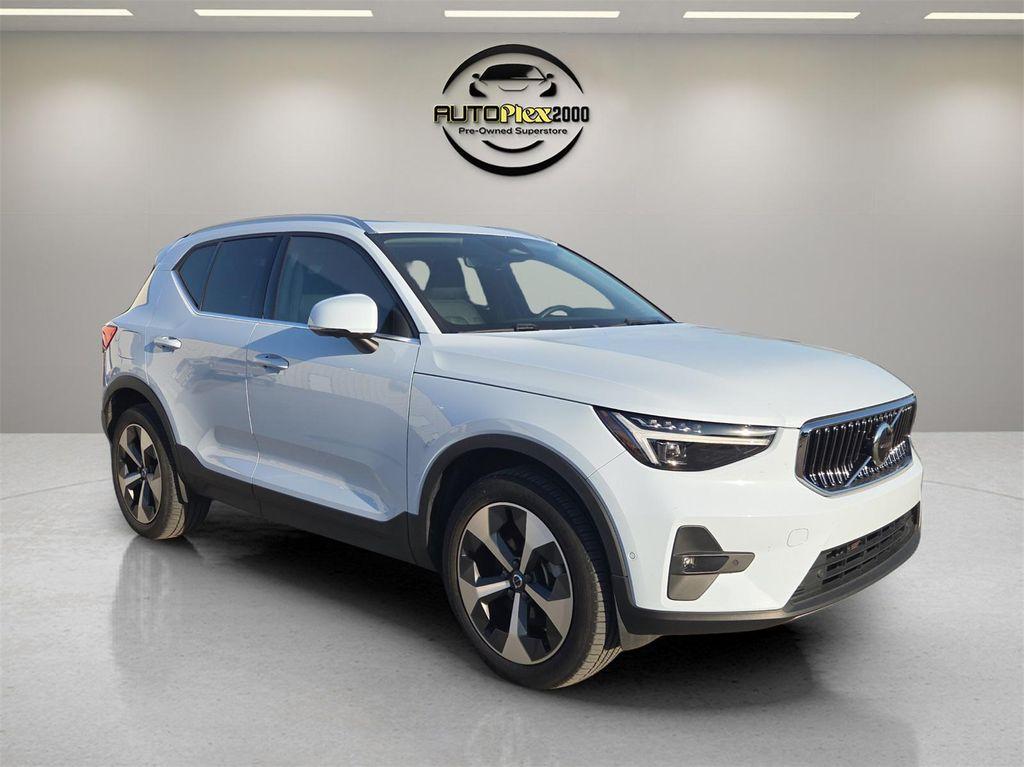 used 2024 Volvo XC40 car, priced at $33,975