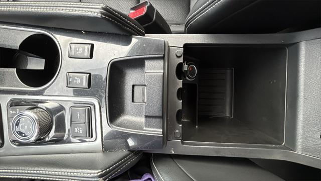 used 2023 Nissan Maxima car, priced at $26,995
