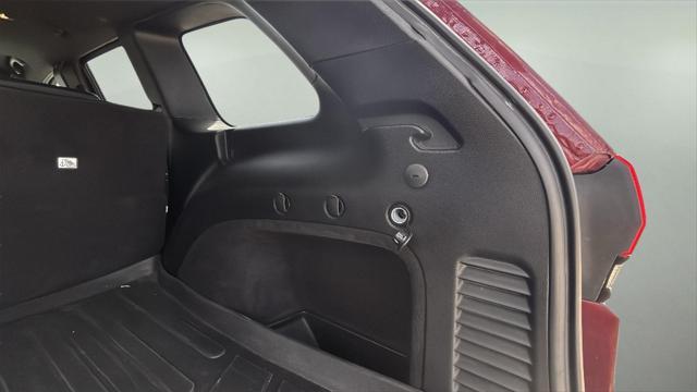 used 2020 Jeep Grand Cherokee car, priced at $23,990