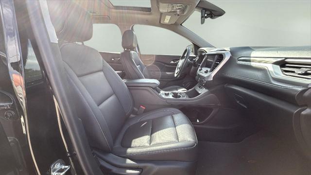 used 2023 GMC Acadia car, priced at $29,422