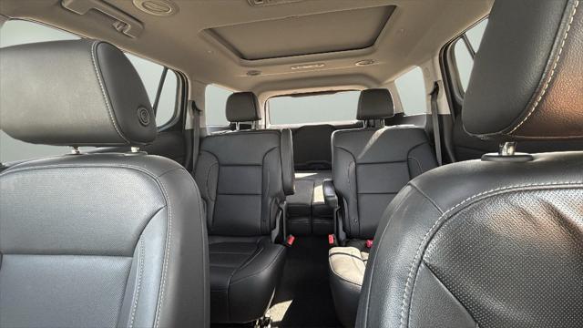 used 2023 GMC Acadia car, priced at $29,422