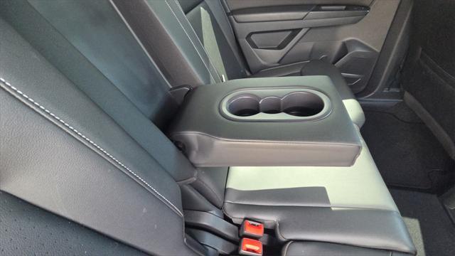used 2020 Volkswagen Atlas Cross Sport car, priced at $22,639