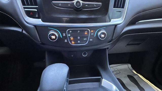 used 2021 Chevrolet Traverse car, priced at $21,850