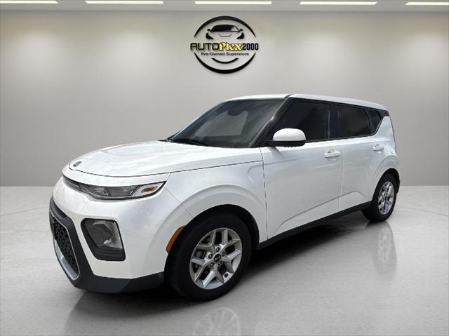 used 2020 Kia Soul car, priced at $11,995