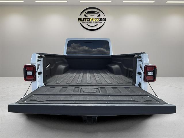 used 2022 Jeep Gladiator car, priced at $36,648