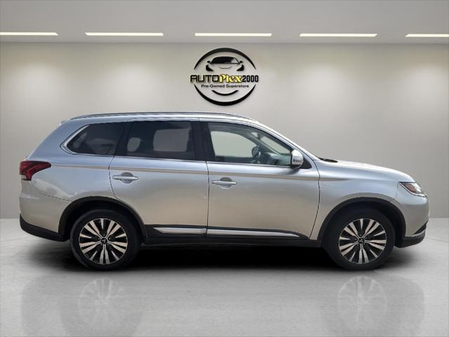 used 2020 Mitsubishi Outlander car, priced at $16,999