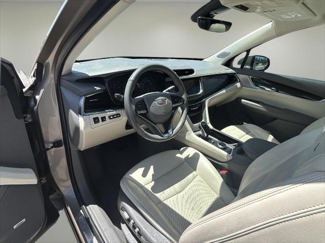 used 2022 Cadillac XT6 car, priced at $31,126