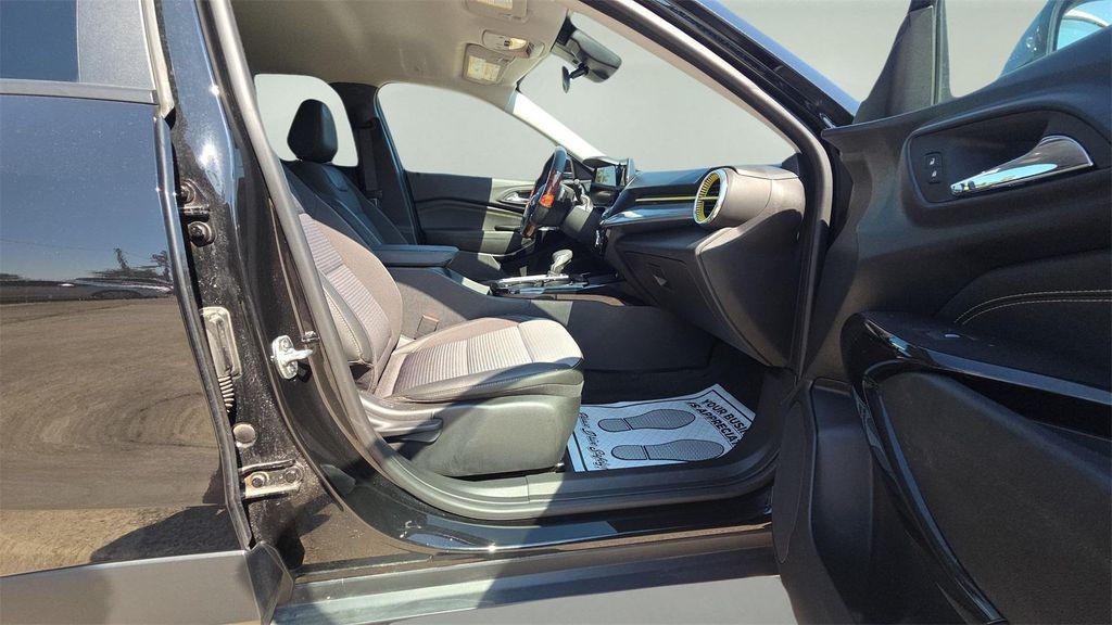 used 2024 Chevrolet Trax car