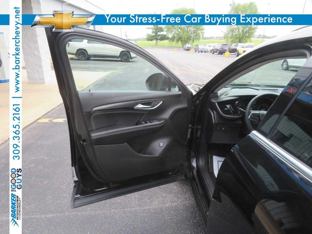 used 2022 Buick Envision car, priced at $23,977