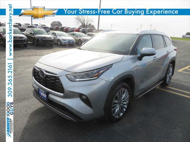 used 2023 Toyota Highlander car, priced at $44,990