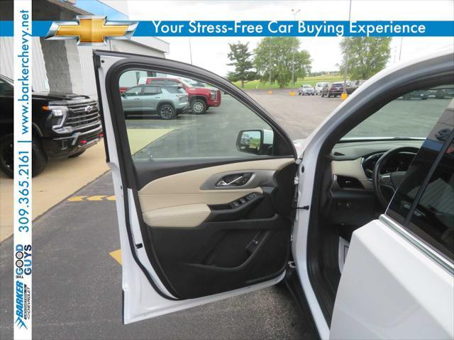 used 2022 Chevrolet Traverse car, priced at $29,890