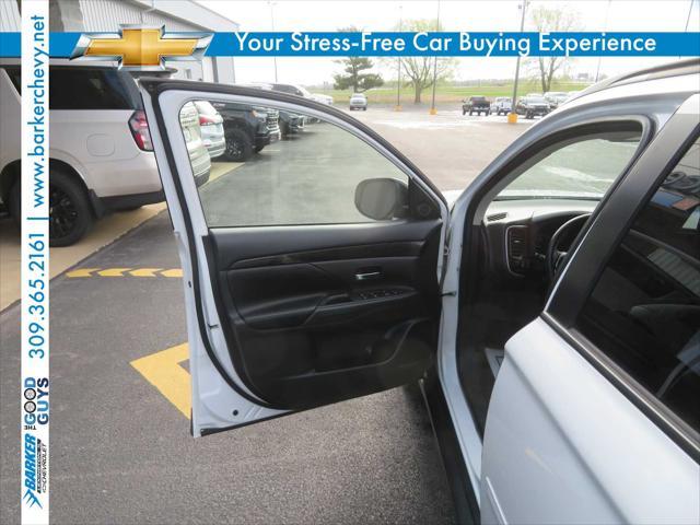 used 2016 Mitsubishi Outlander car, priced at $12,290
