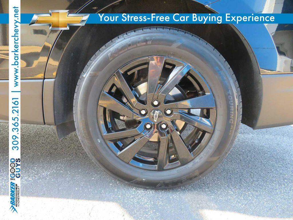 used 2024 Chevrolet Equinox car, priced at $22,490