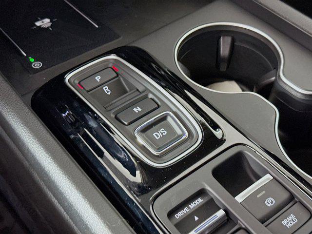 new 2025 Honda Pilot car, priced at $43,232