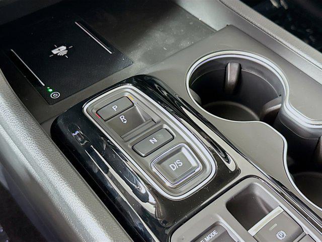 new 2025 Honda Pilot car, priced at $45,622