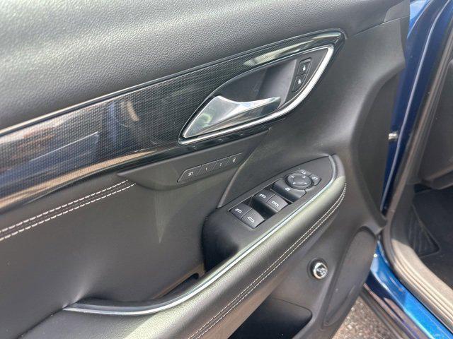 used 2023 Buick Envision car, priced at $22,220