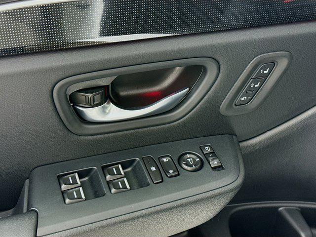 new 2025 Honda Pilot car, priced at $52,857