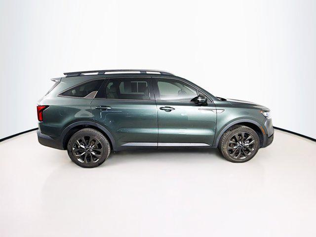 used 2021 Kia Sorento car, priced at $23,896