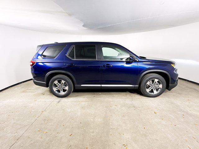 new 2025 Honda Pilot car, priced at $43,922