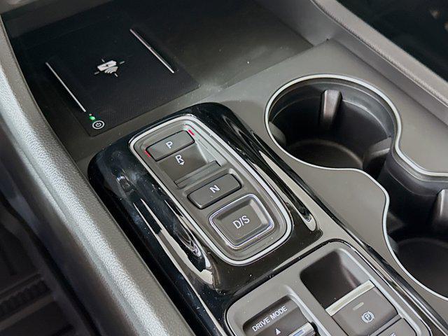 new 2025 Honda Pilot car, priced at $43,922