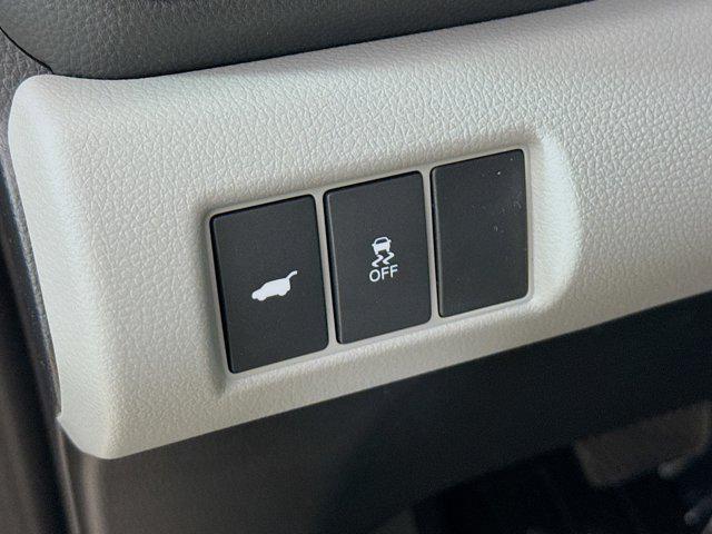 new 2025 Honda Pilot car, priced at $43,922
