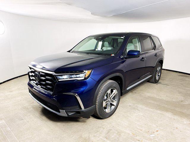 new 2025 Honda Pilot car, priced at $43,922