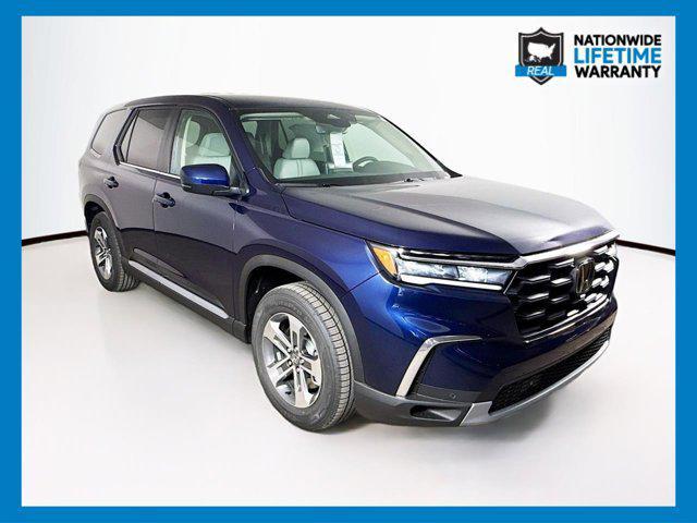 new 2025 Honda Pilot car, priced at $43,922