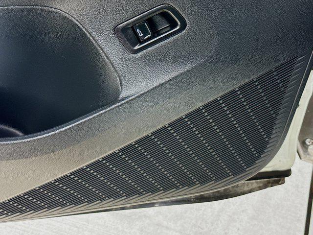 used 2024 Volkswagen Atlas car, priced at $31,036