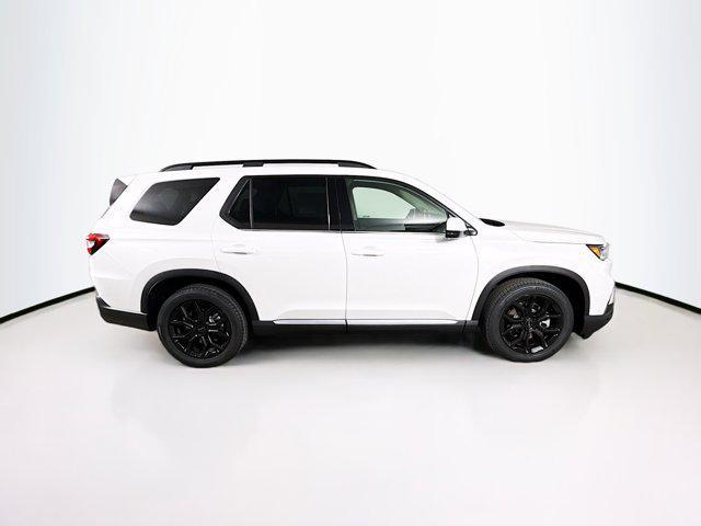 new 2025 Honda Pilot car, priced at $49,510