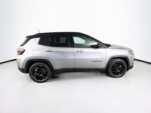 used 2022 Jeep Compass car, priced at $16,605