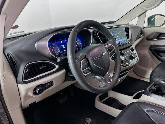 used 2022 Chrysler Pacifica car, priced at $20,329