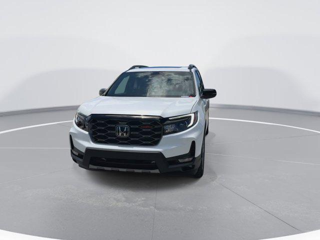 new 2024 Honda Passport car, priced at $43,614