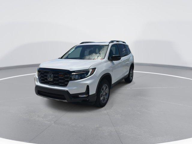 new 2024 Honda Passport car, priced at $43,614