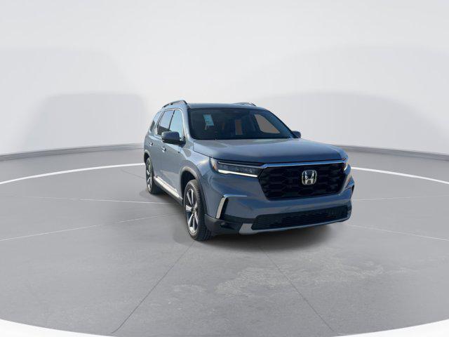 new 2025 Honda Pilot car, priced at $47,348