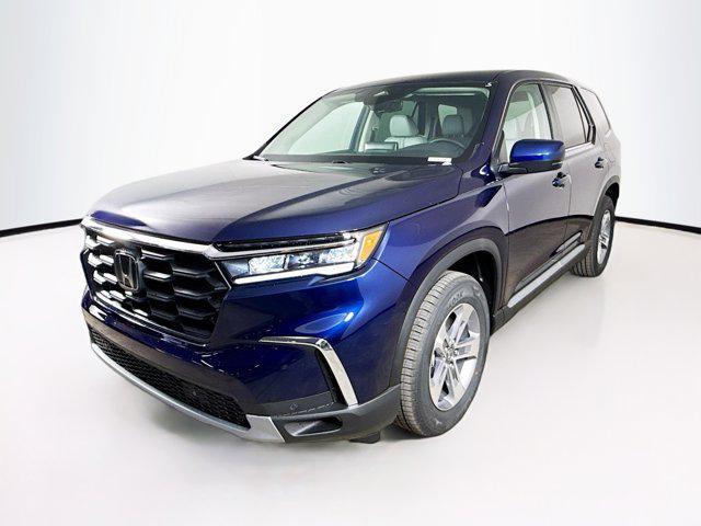new 2025 Honda Pilot car, priced at $43,153