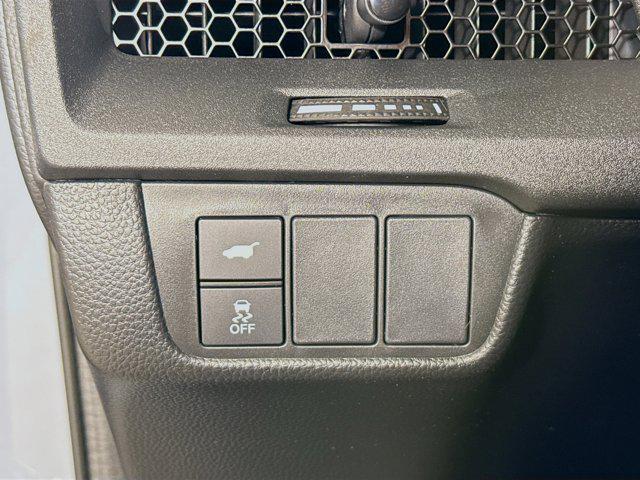 new 2025 Honda CR-V Hybrid car, priced at $37,786