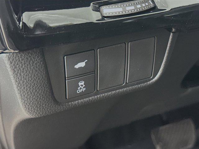 new 2025 Honda CR-V Hybrid car, priced at $40,254