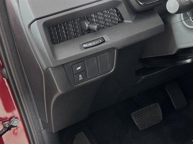new 2025 Honda CR-V Hybrid car, priced at $39,674